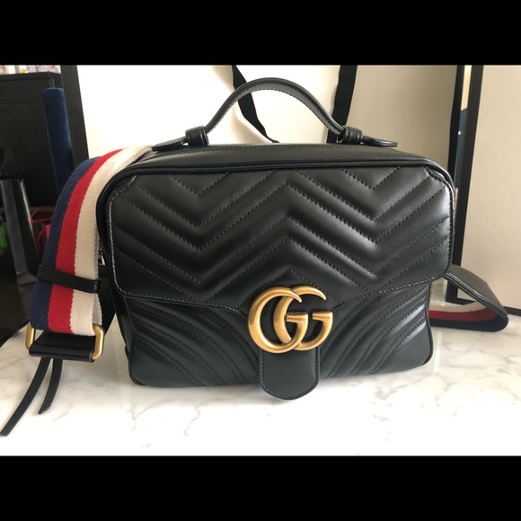 Gucci Handbags - Gucci GG Marmont bag